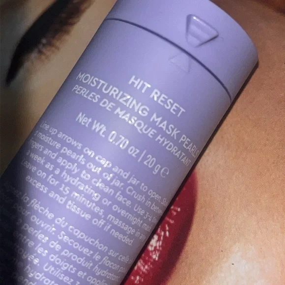 🫧 🧖🏻‍♀️🫧• 🫦 Florence x Clutchin’ Pearls… Vibes 🫦 - Picture 3 of 5